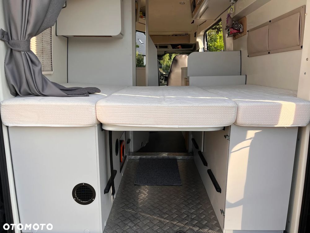 Ford Transit - 27