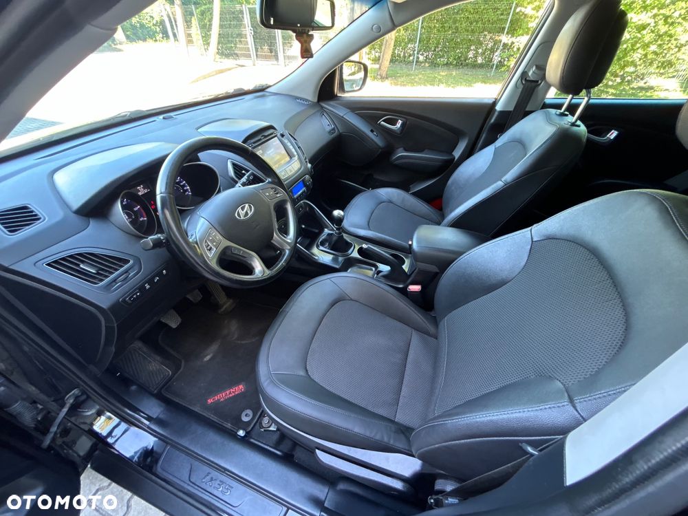 Hyundai ix35 2.0 CRDi Premium 4WD - 10