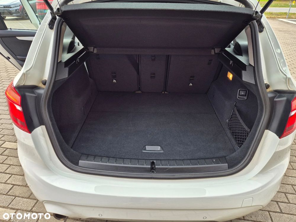 BMW Seria 2 218i - 16
