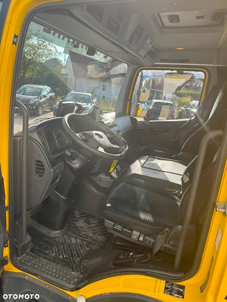 Mercedes-Benz 10.230 - 15