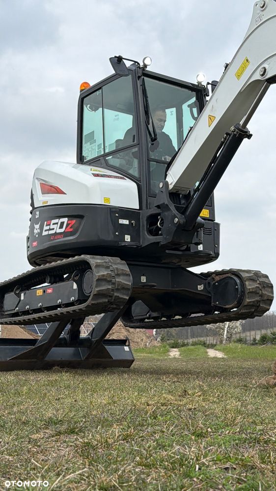 Bobcat Minikoparka Bobcat e50Z 5ton e55 e60 Cat 303.5 304  305 3xłyżki Ramię LOONG dodatkowe linie hydr wyjścia AUX1 + 2 przeciw waga MAX-dociążenie gąsienice 85% od nowości 1 właściciel z Niemiec Auto IDLEE po serwisie Widły wiertnica grabie i inne za dopłatą Szybkozłącze hydr Miller łyżka przedsiębierna Pług  Kubota Takeuchi Jcb - 22