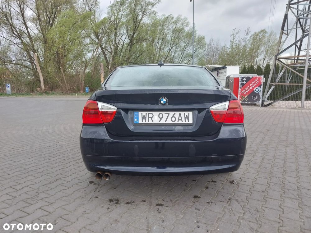 BMW Seria 3 325i - 5