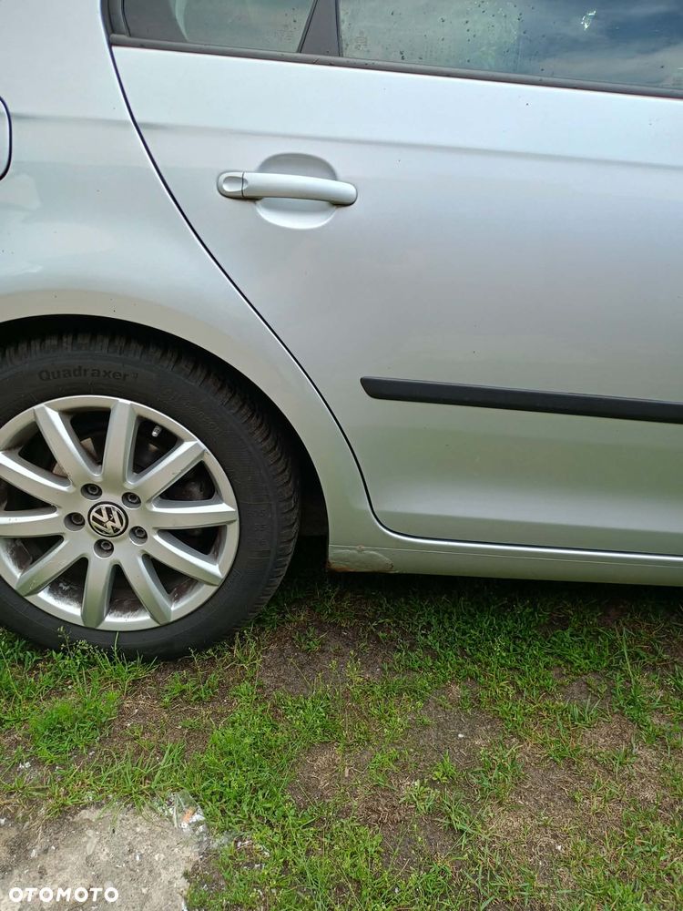 Volkswagen Jetta 1.9 TDI Comfortline - 11