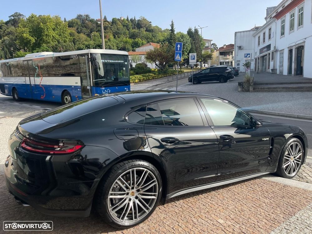 Porsche Panamera 4 E-Hybrid - 15