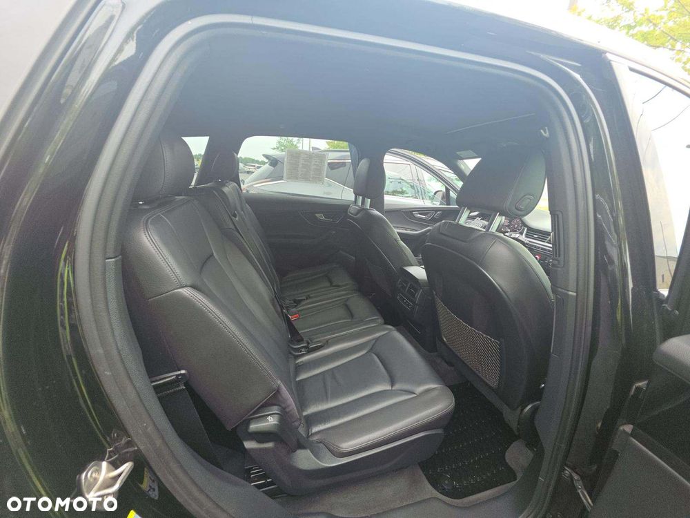 Audi Q7 3.0 TFSI Quattro Tiptronic - 19
