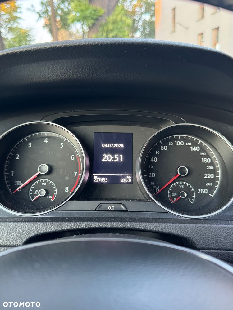 Volkswagen Golf 1.0 TSI BMT City - 10