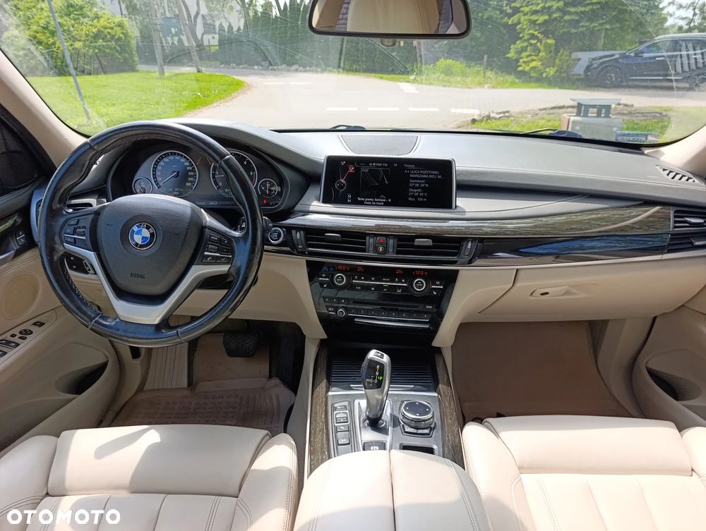 BMW X5 xDrive40d - 8