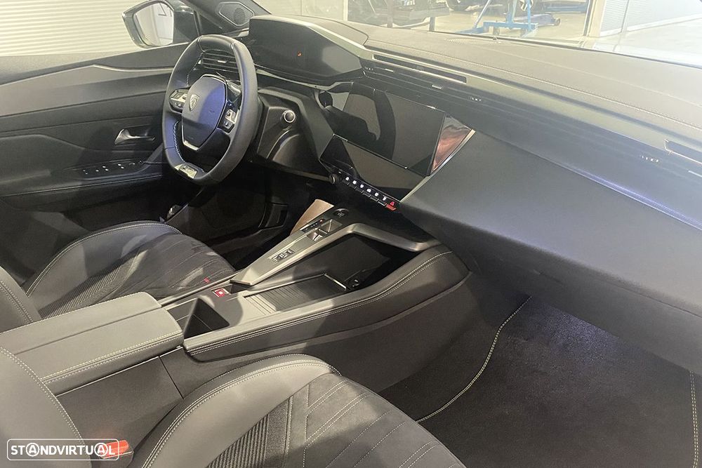 Peugeot e-308 54 kWh GT - 9