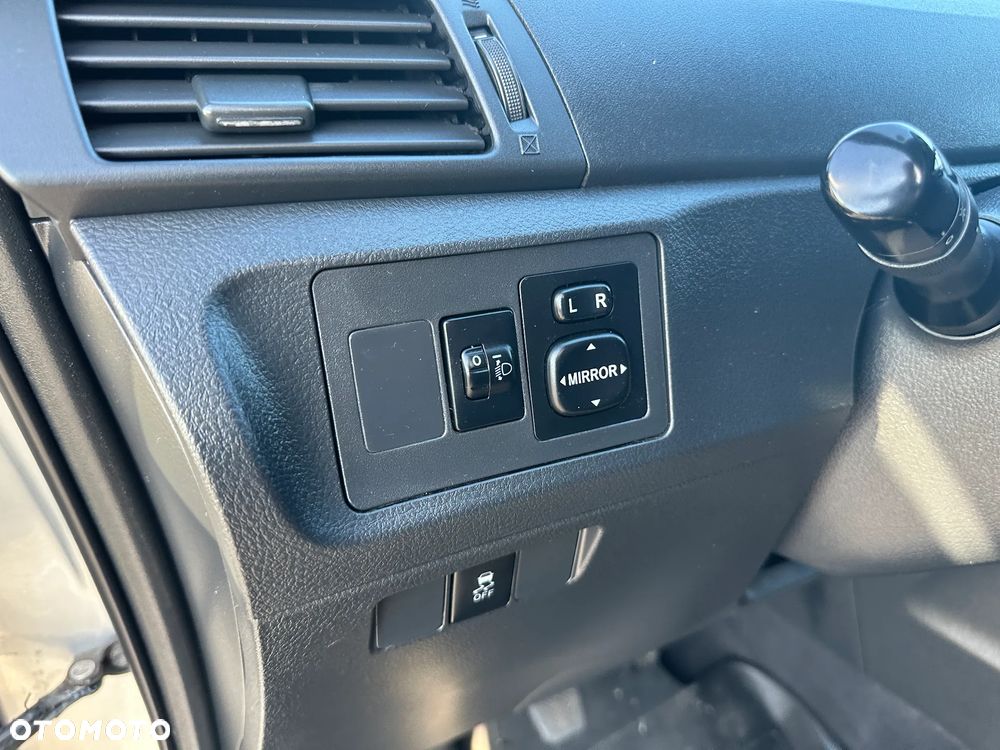 Toyota Verso 2.0 D-4D Luna - 16