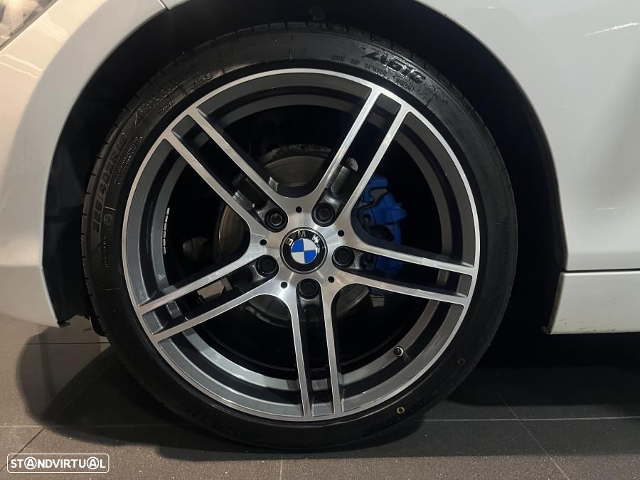 BMW 114 d Line Urban - 4