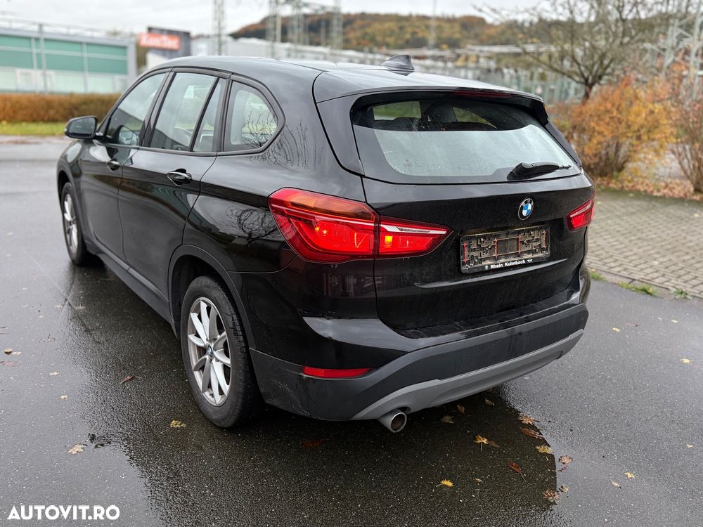 BMW X1 xDrive18d Advantage - 4