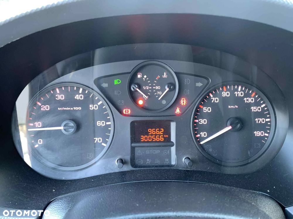 Peugeot Partner - 29