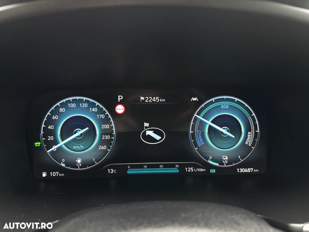 Hyundai Santa Fe 1.6 HEV 2WD Signature - 16