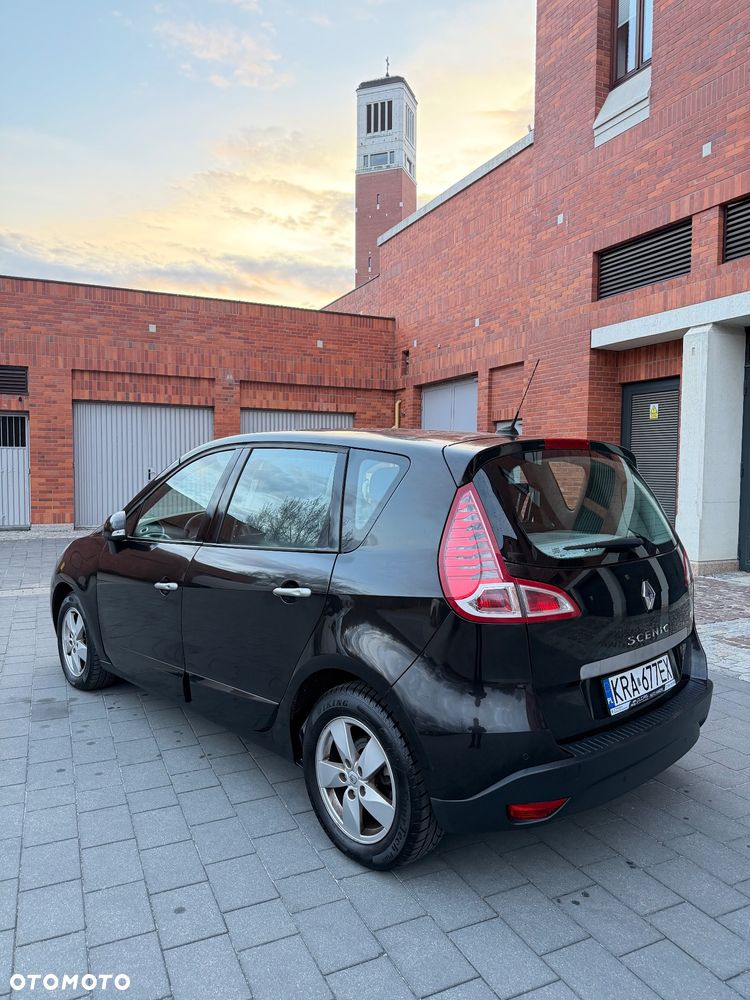 Renault Scenic 2.0 16V Expression - 16