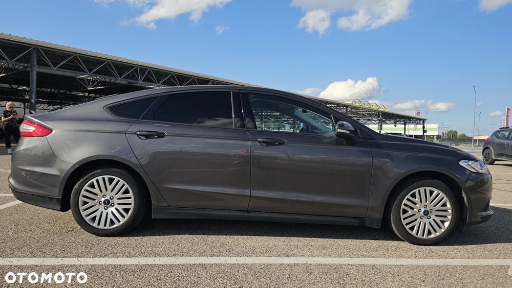 Ford Mondeo 2.0 TDCi Edition - 16