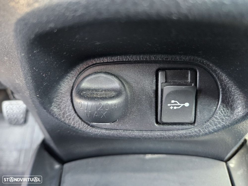 Toyota Yaris 1.0 VVT-i Comfort Plus - 40