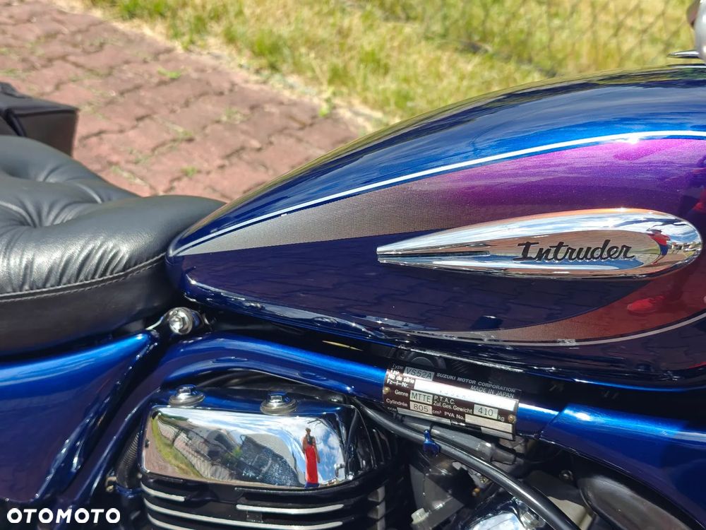 Suzuki Intruder - 9
