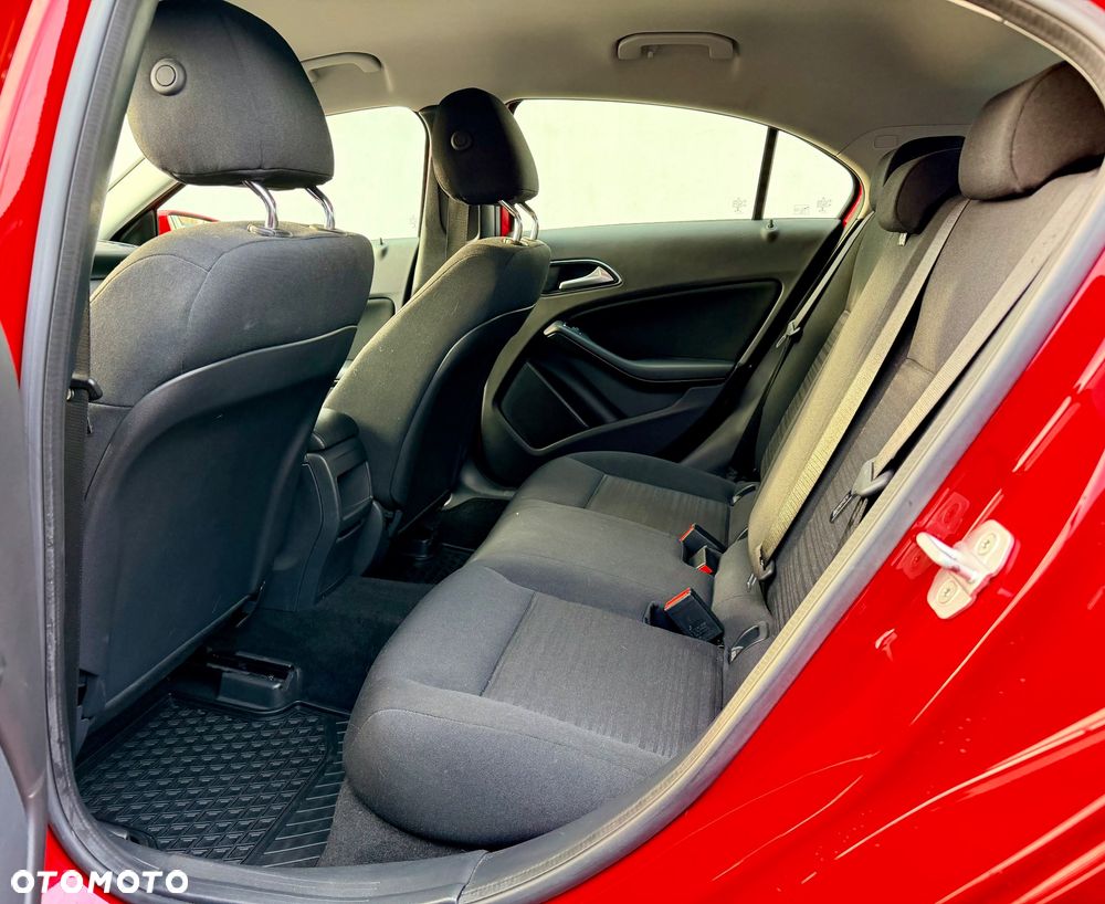 Mercedes-Benz Klasa A 180 - 11