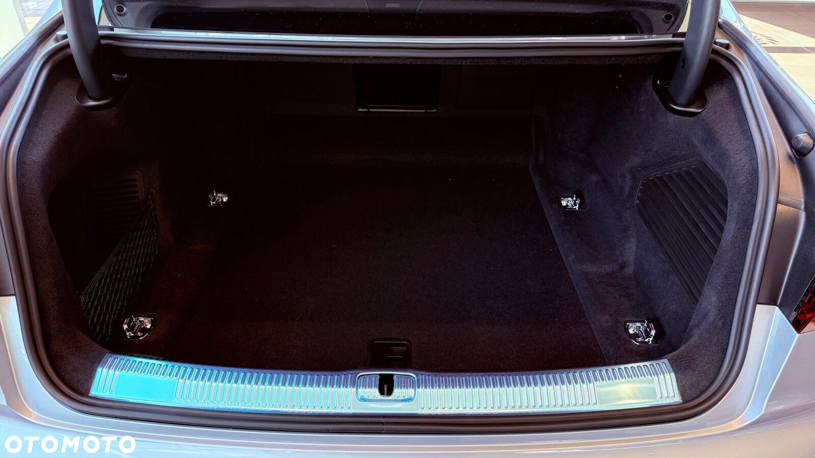 Audi A8 - 37