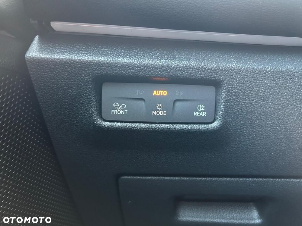 Volkswagen Tiguan - 22