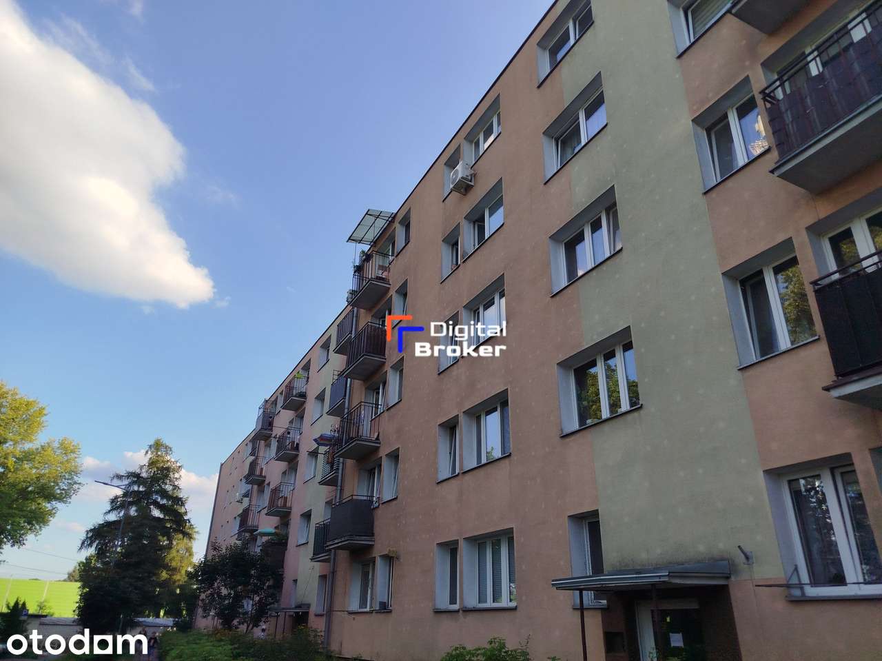 Kawalerka z osobną kuchnią | 29 m² | Parter | PKP 700 m | Zielonka