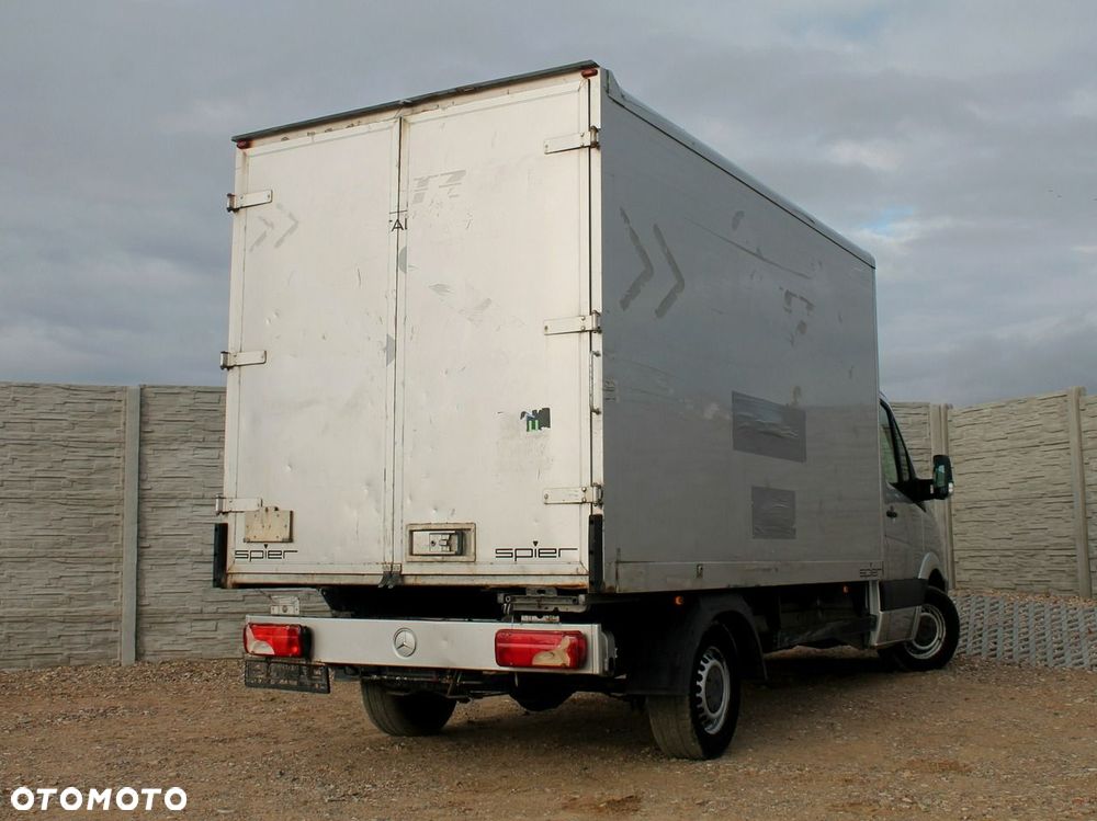 Mercedes-Benz Sprinter - 21
