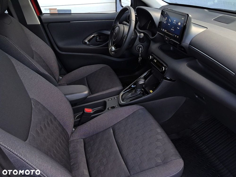 Toyota Yaris Hybrid 1.5 Style - 10