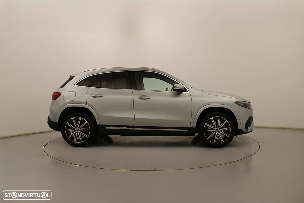 Mercedes-Benz EQA 250 AMG Line - 4