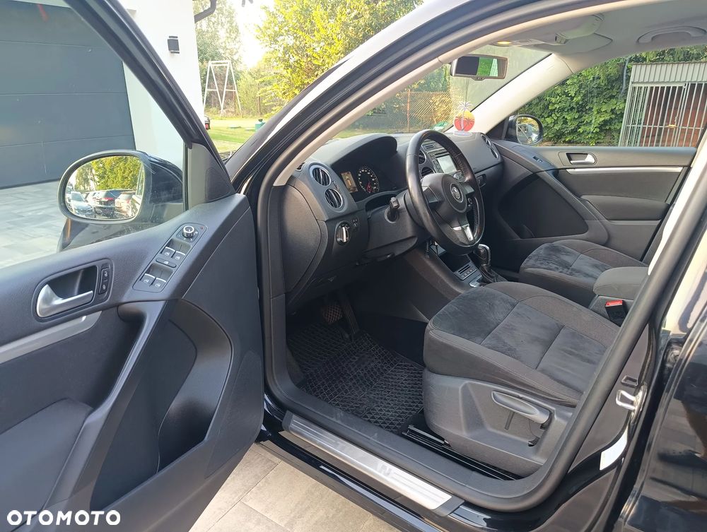 Volkswagen Tiguan 2.0 TDI 4Mot Sport&Style DSG - 9