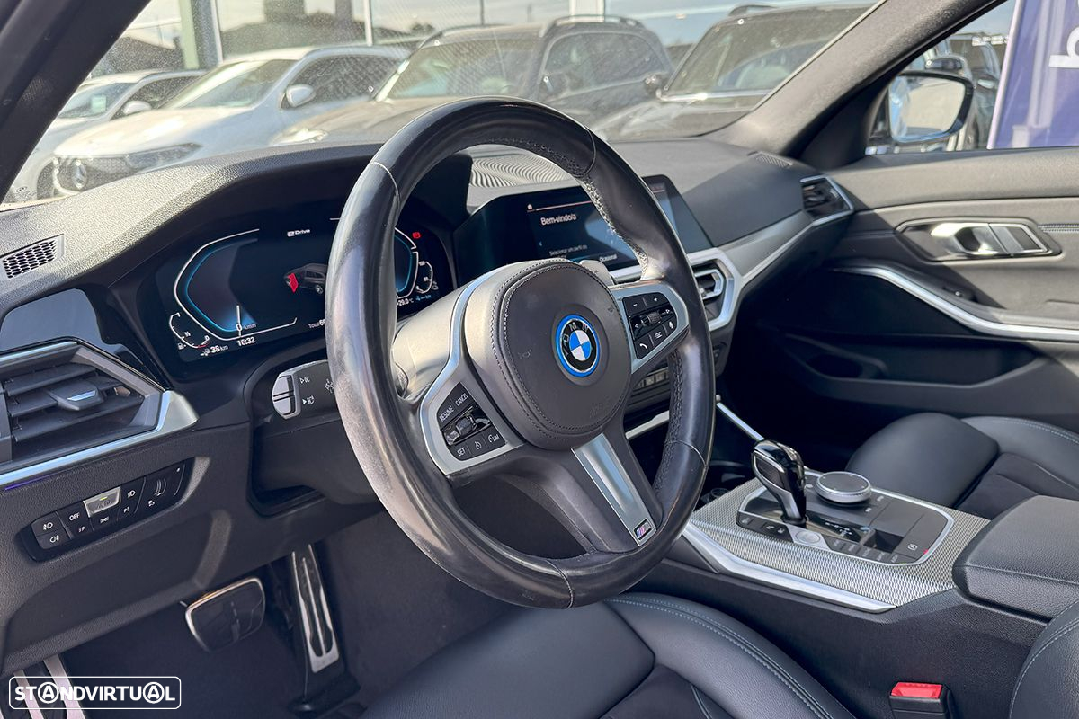 BMW 320 e Touring Pack M Auto - 9