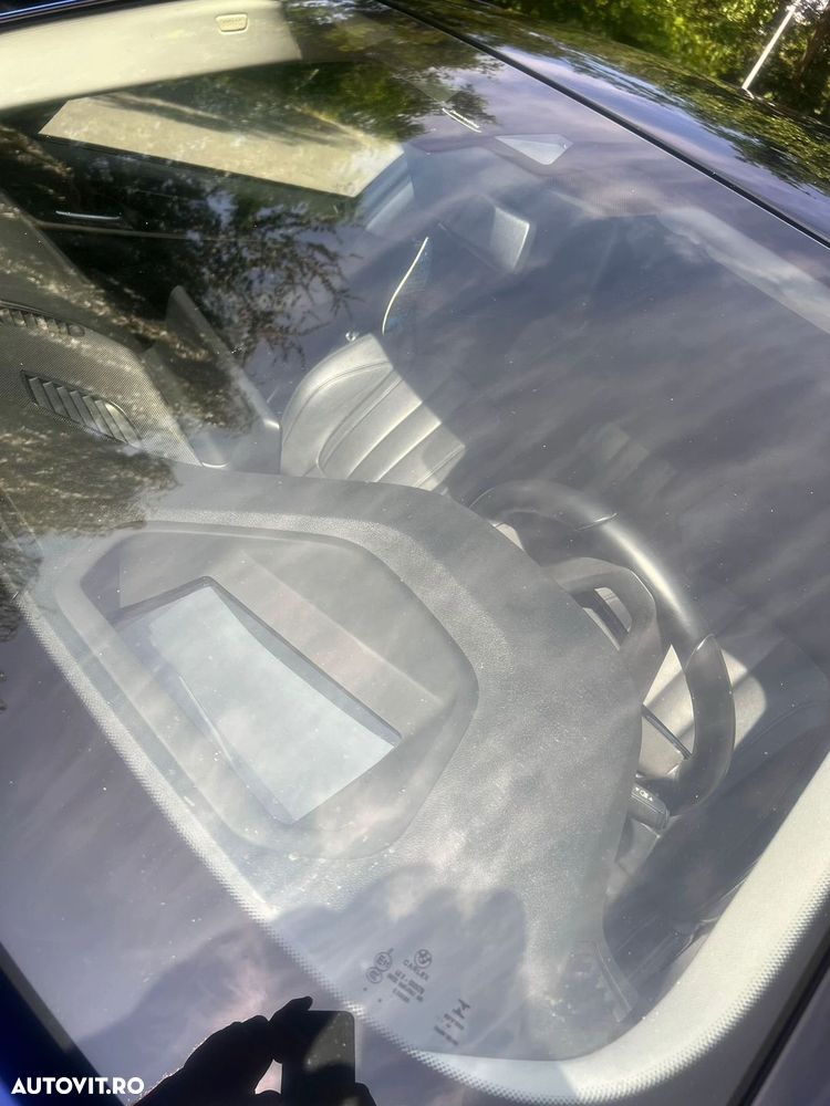 BMW Seria 5 520d Aut. M Sport Edition - 19