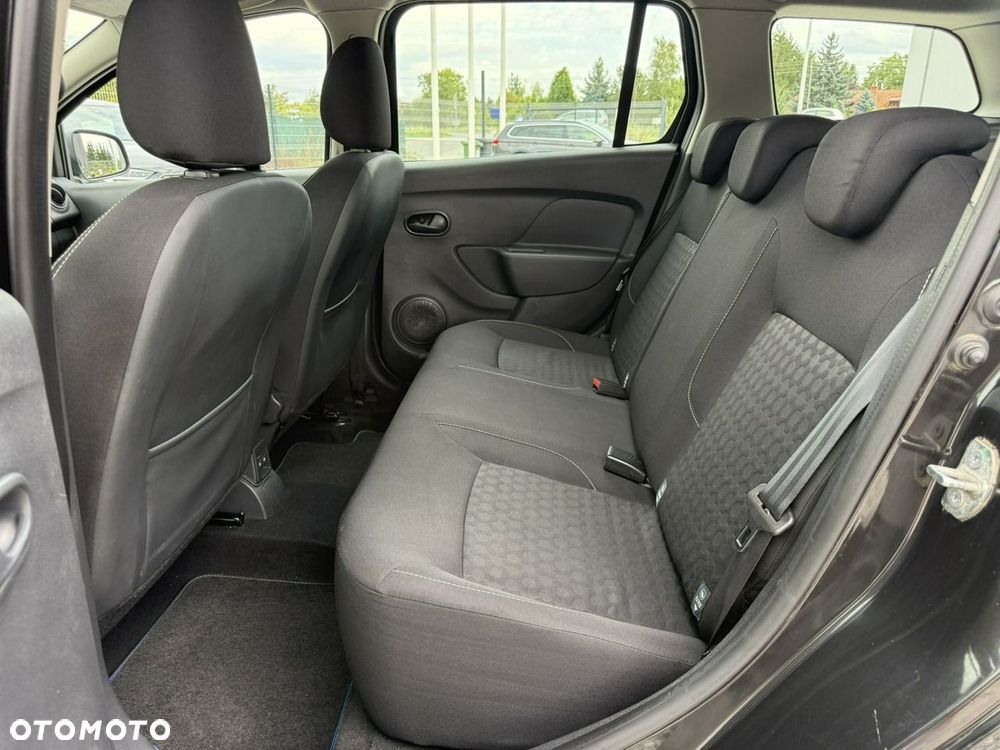 Dacia Logan 1.5 dCi Black Line - 13