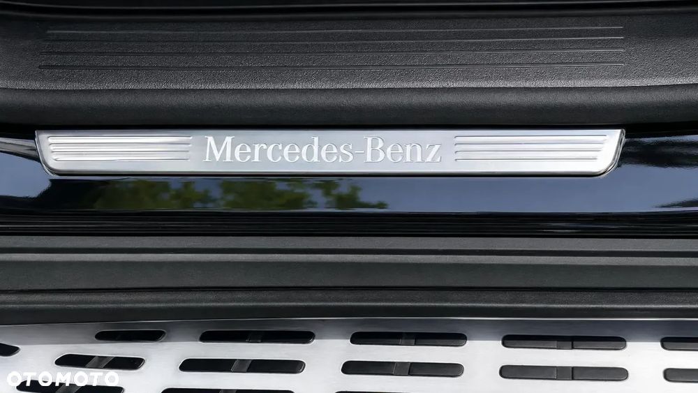Mercedes-Benz GLE 300 d 4-Matic - 13