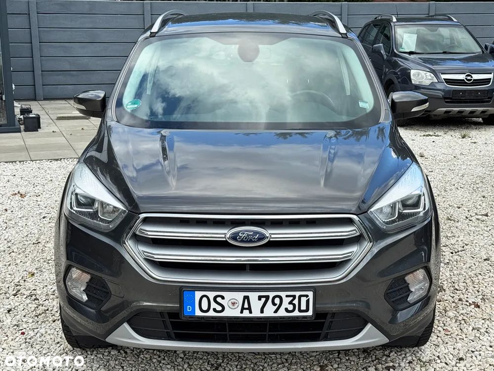 Ford Kuga 1.5 EcoBoost 2x4 Titanium - 4