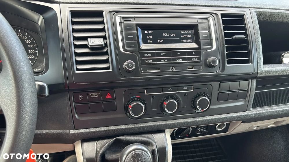 Volkswagen Transporter T6 - 11
