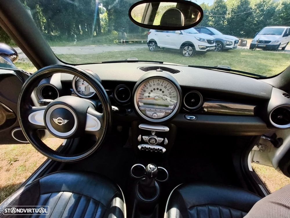 MINI 3 Portas Cooper D - 33