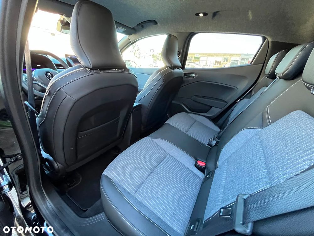Renault Clio - 13