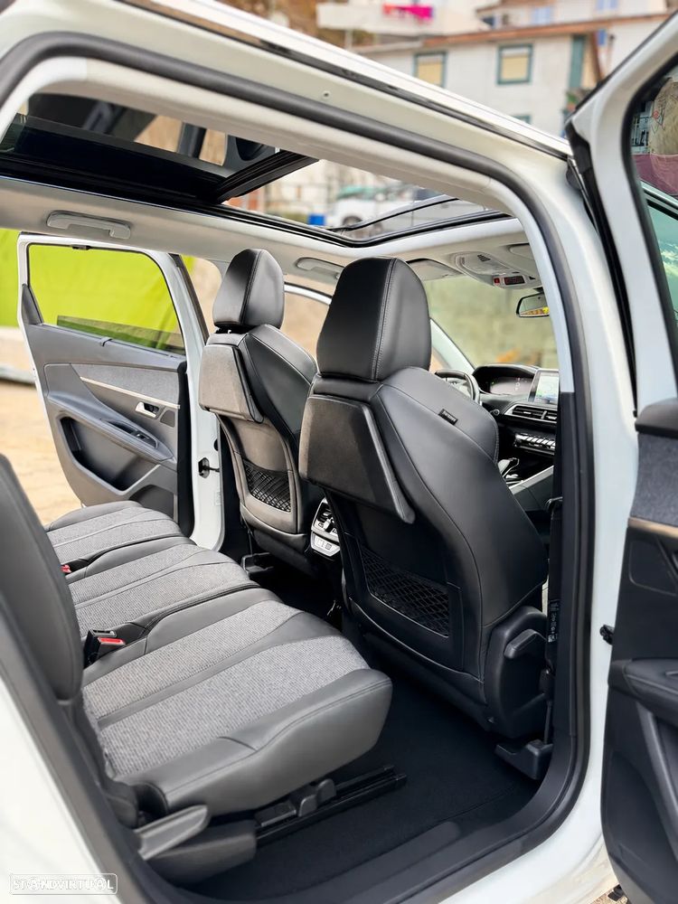 Peugeot 5008 1.5 BlueHDi Allure EAT8 - 10