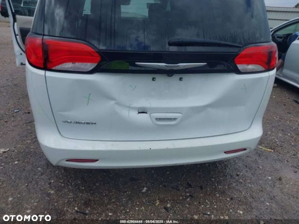 Chrysler Voyager - 6