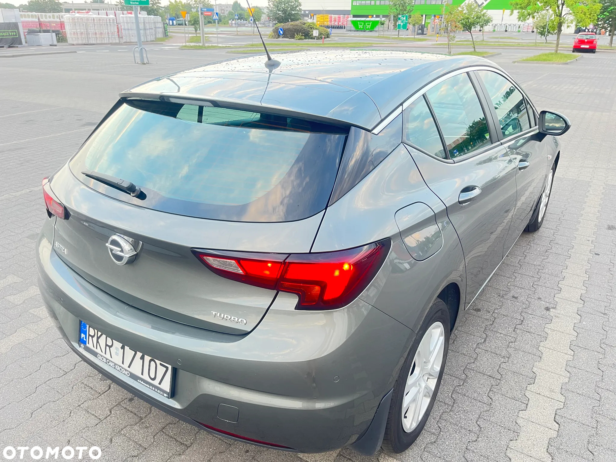 Opel Astra V 1.4 T Dynamic - 9