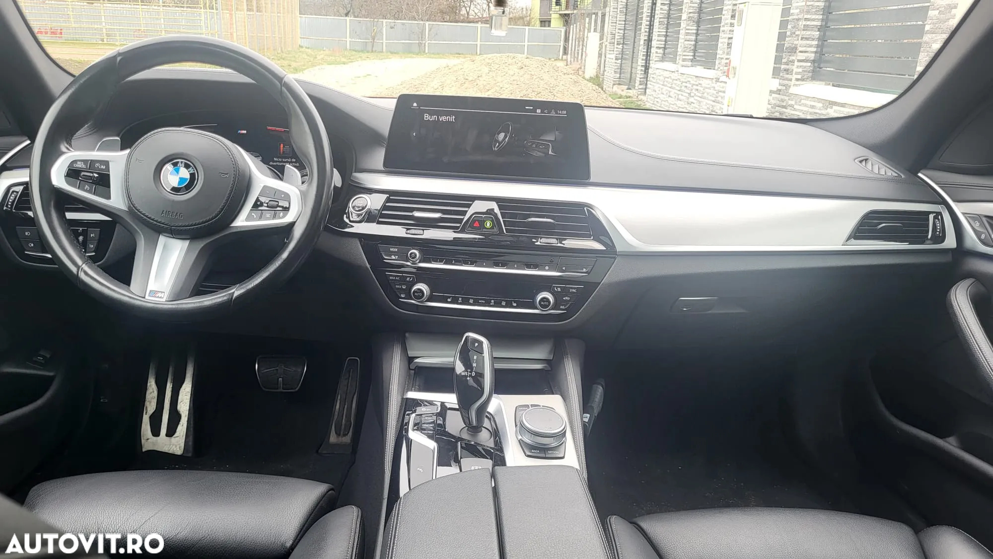 BMW Seria 5 520i Touring Aut. M Sport Edition - 12