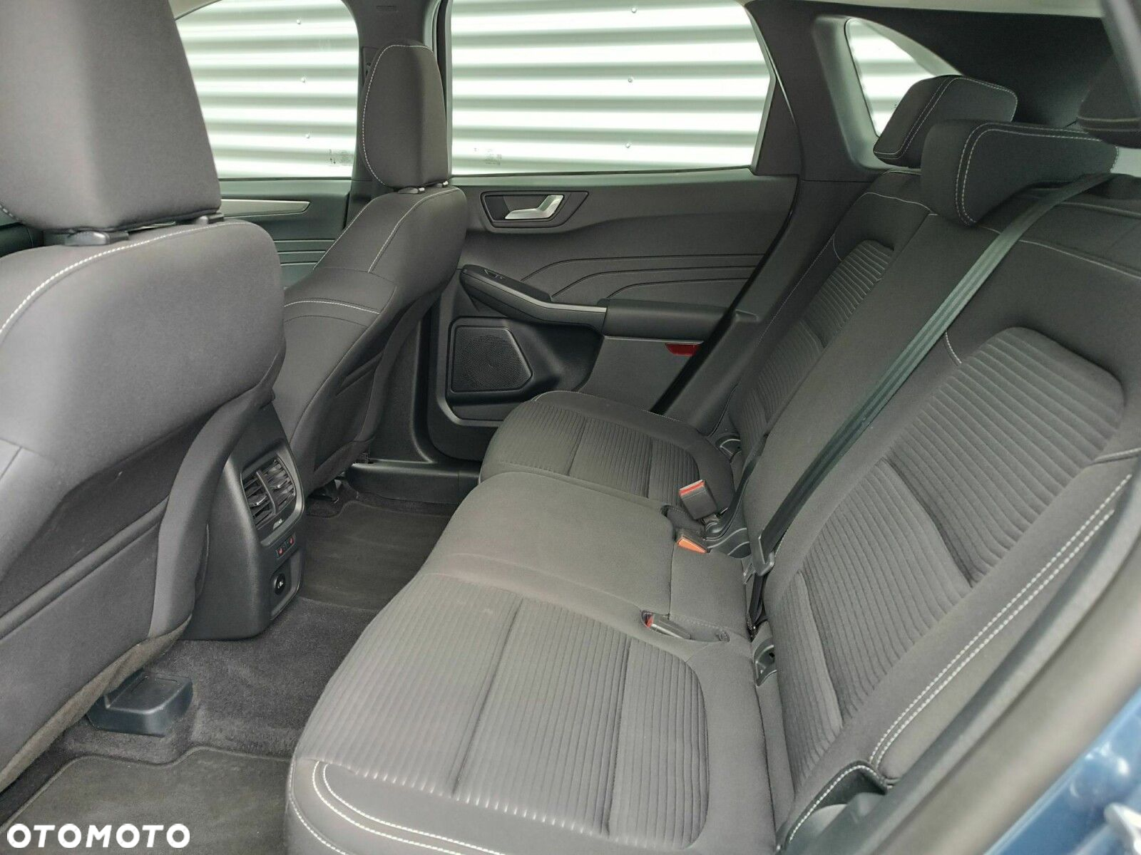 Ford Kuga 1.5 EcoBoost FWD Titanium - 32