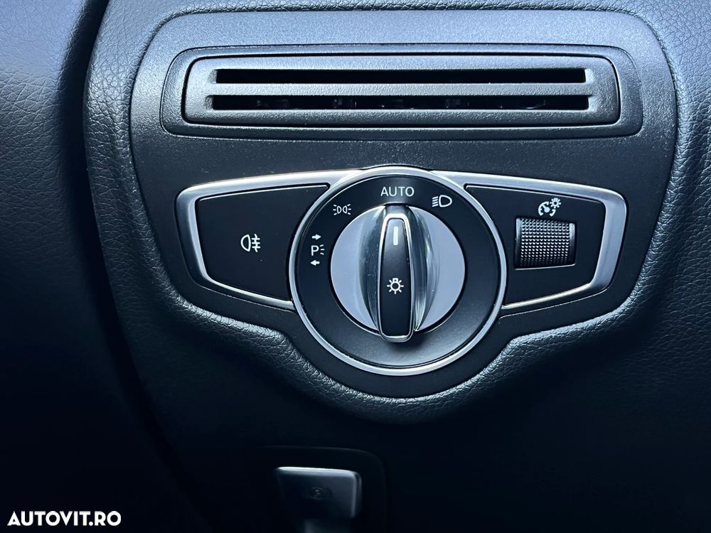 Mercedes-Benz GLC 300 d 4MATIC 9G-TRONIC - 19