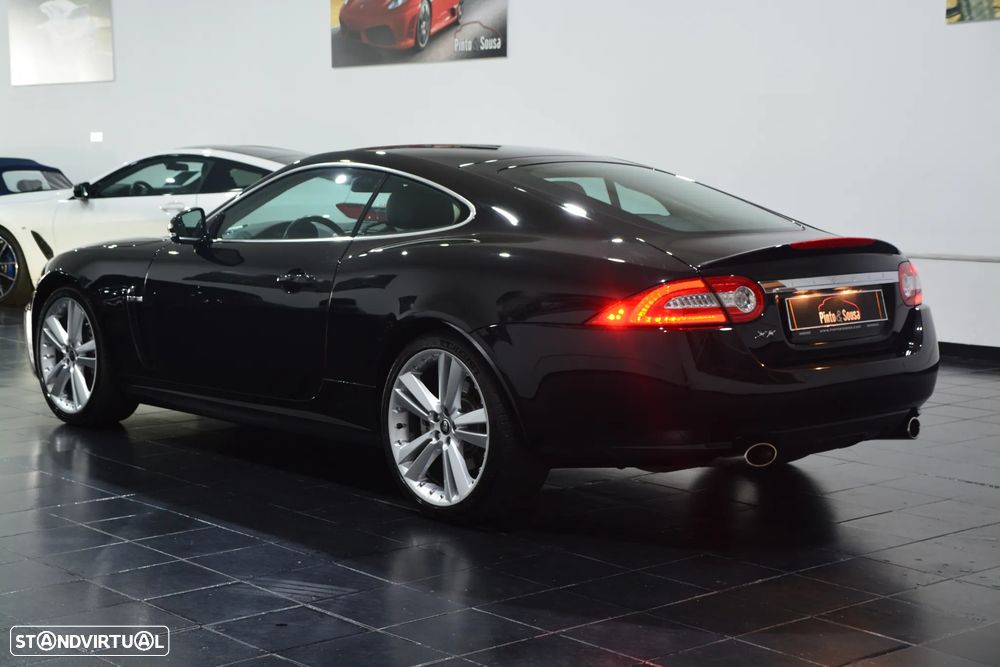 Jaguar XK 5.0 V8 Portfolio - 6