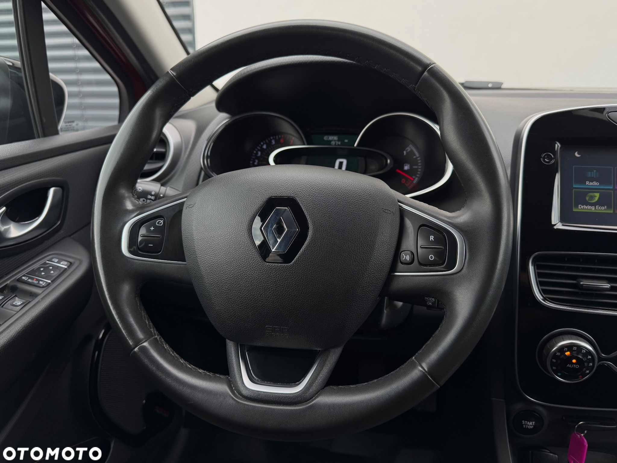 Renault Clio 0.9 Energy TCe Limited - 10