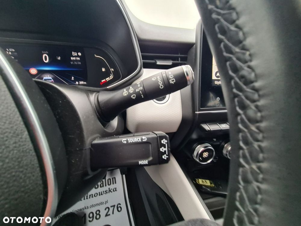 Renault Clio TCe 90 EVOLUTION - 25