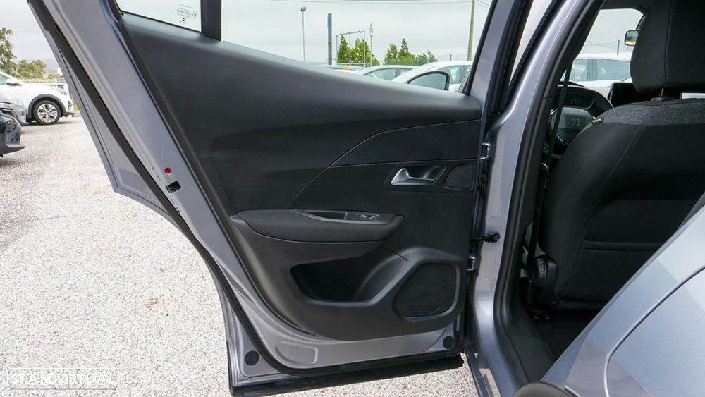 Peugeot e-2008 50 kWh Active Pack - 33