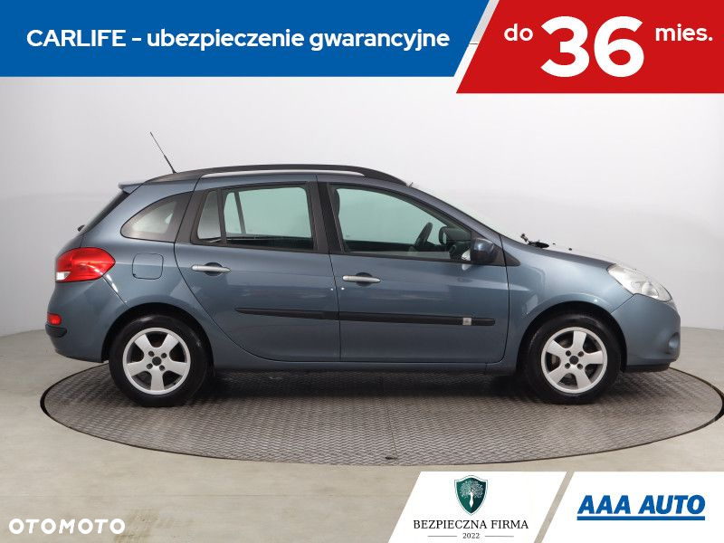 Renault Clio - 7