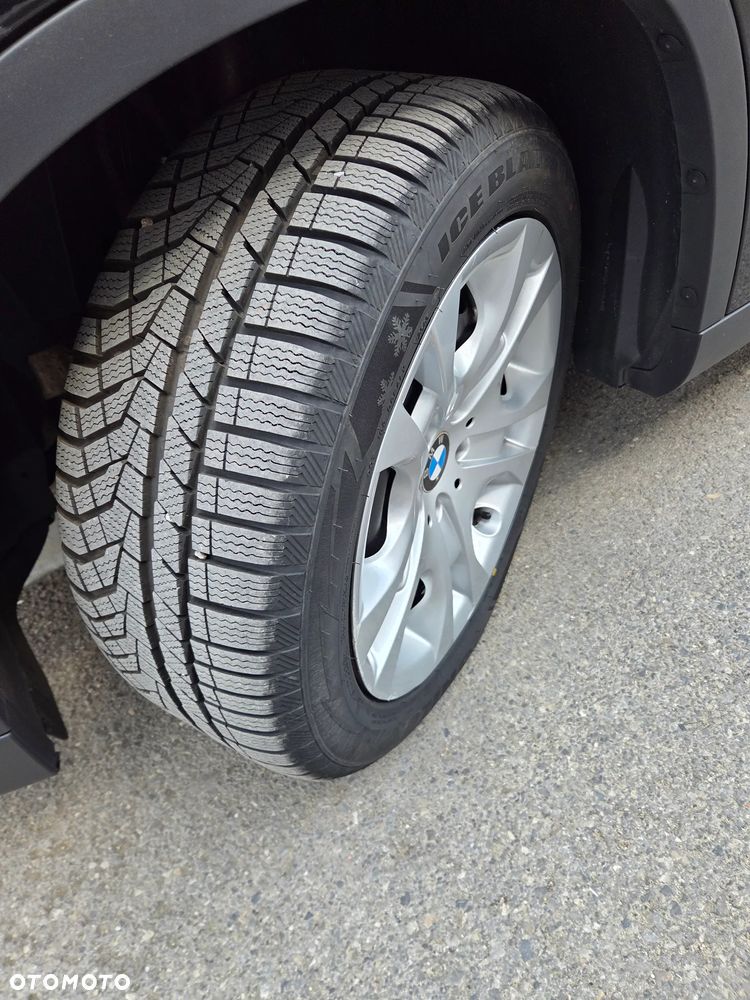 BMW X1 sDrive18i xLine - 22