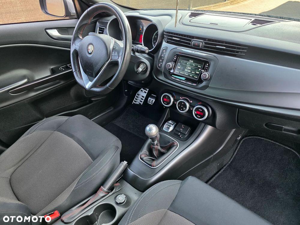 Alfa Romeo Giulietta 1.4 TB 16V Multiair Turismo - 4